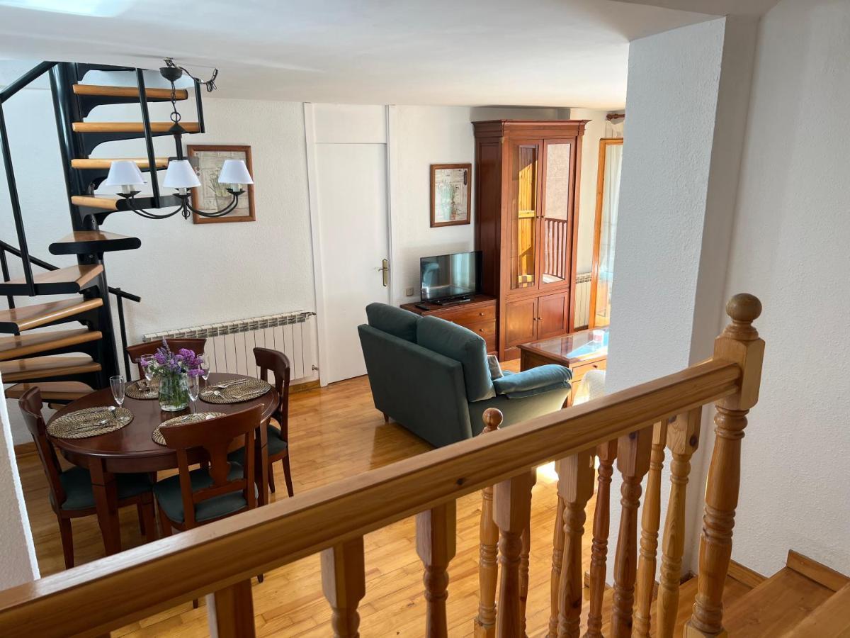 Апартаменти Precioso Duplex En Puigcerda Con Plaza De Parking Екстер'єр фото